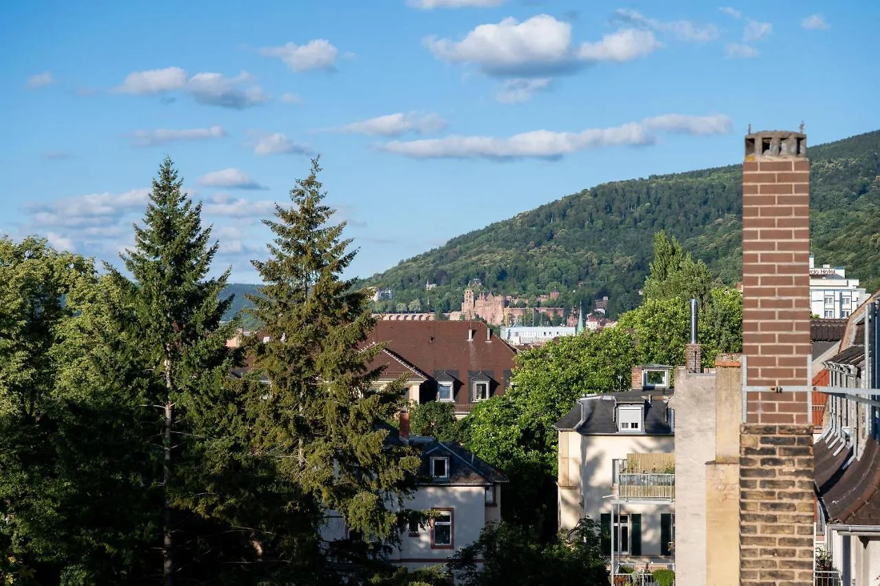 Qube Hotel Bergheim Heidelberg 4*,