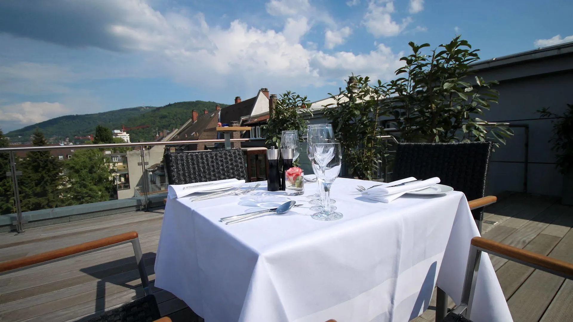 Qube Hotel Bergheim Heidelberg 4*,  Almanya